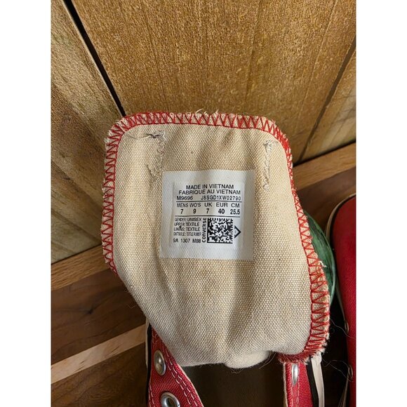 Vintage Converse Chuck Taylor All Star Red Canvas Slip-On Sneakers  Mens 7 / Wom - Picture 5 of 6